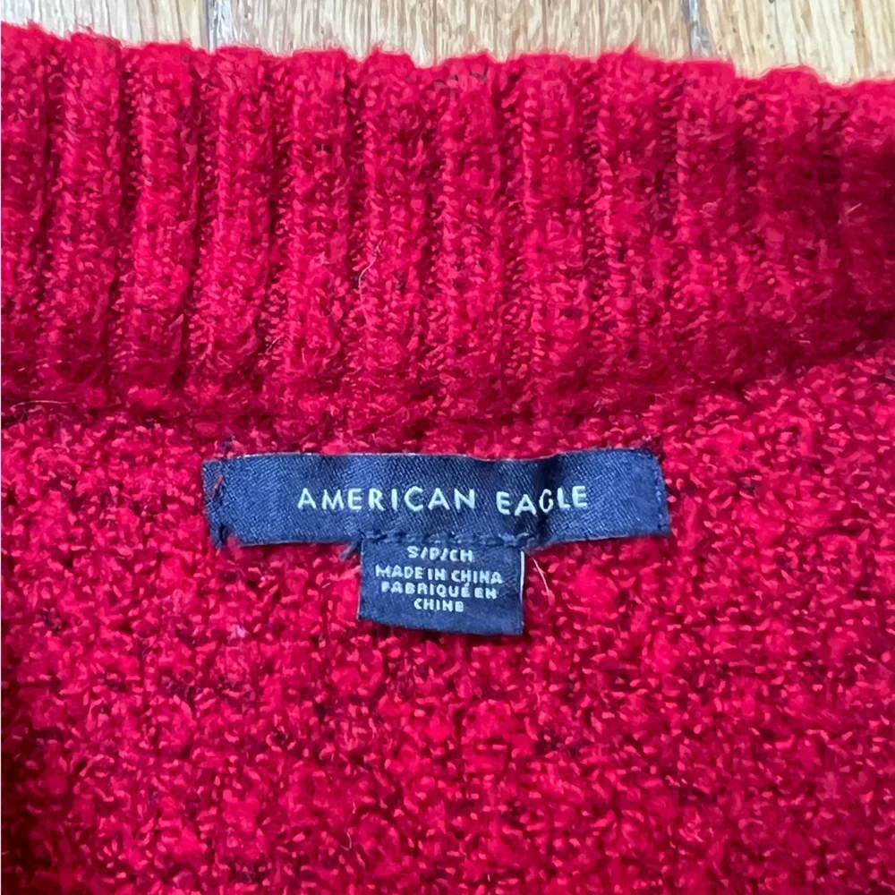 American Eagle Red Knit Sweater Size Small - Picture 5 of 6